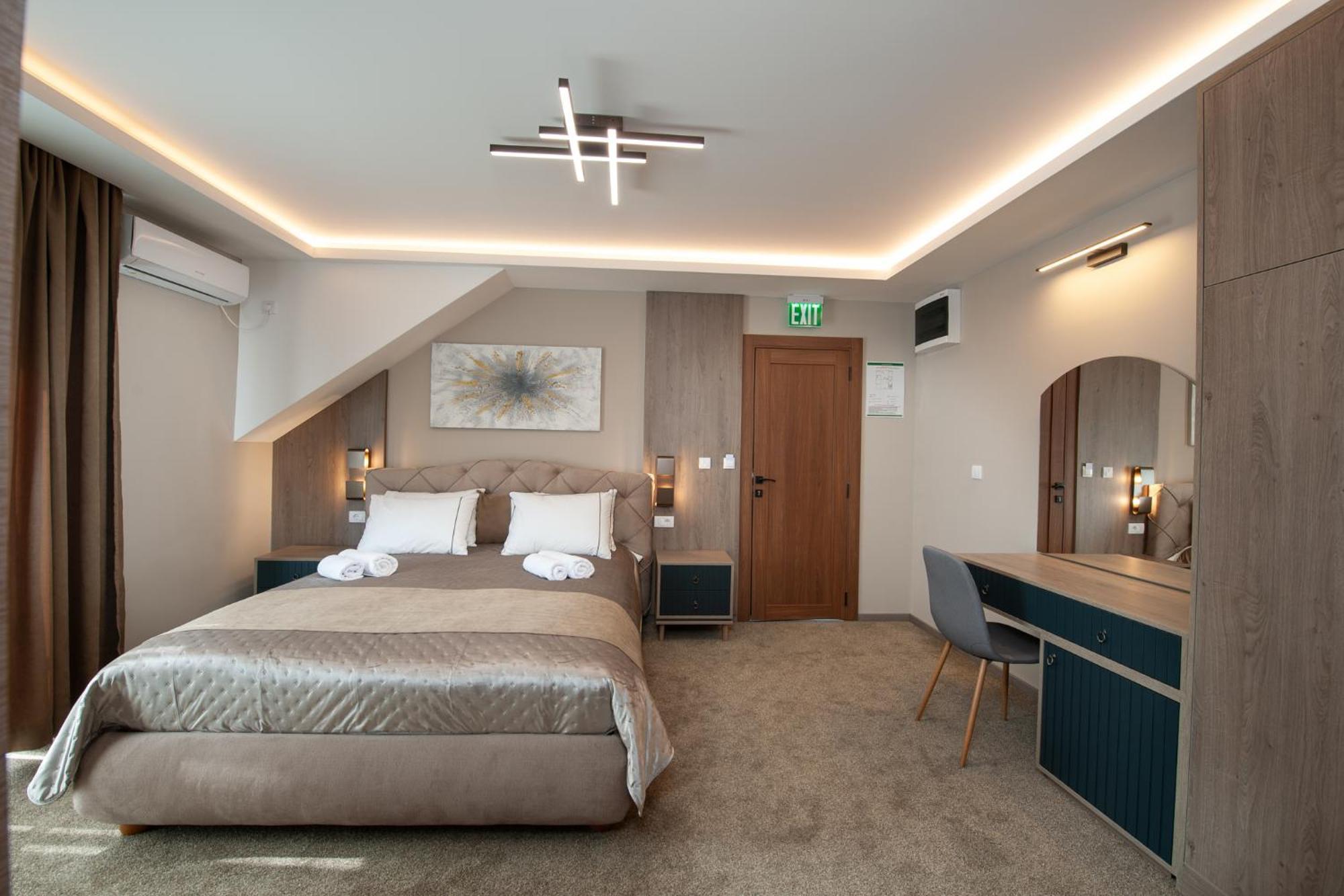 Hotel Kralj 크랄레보 객실 사진