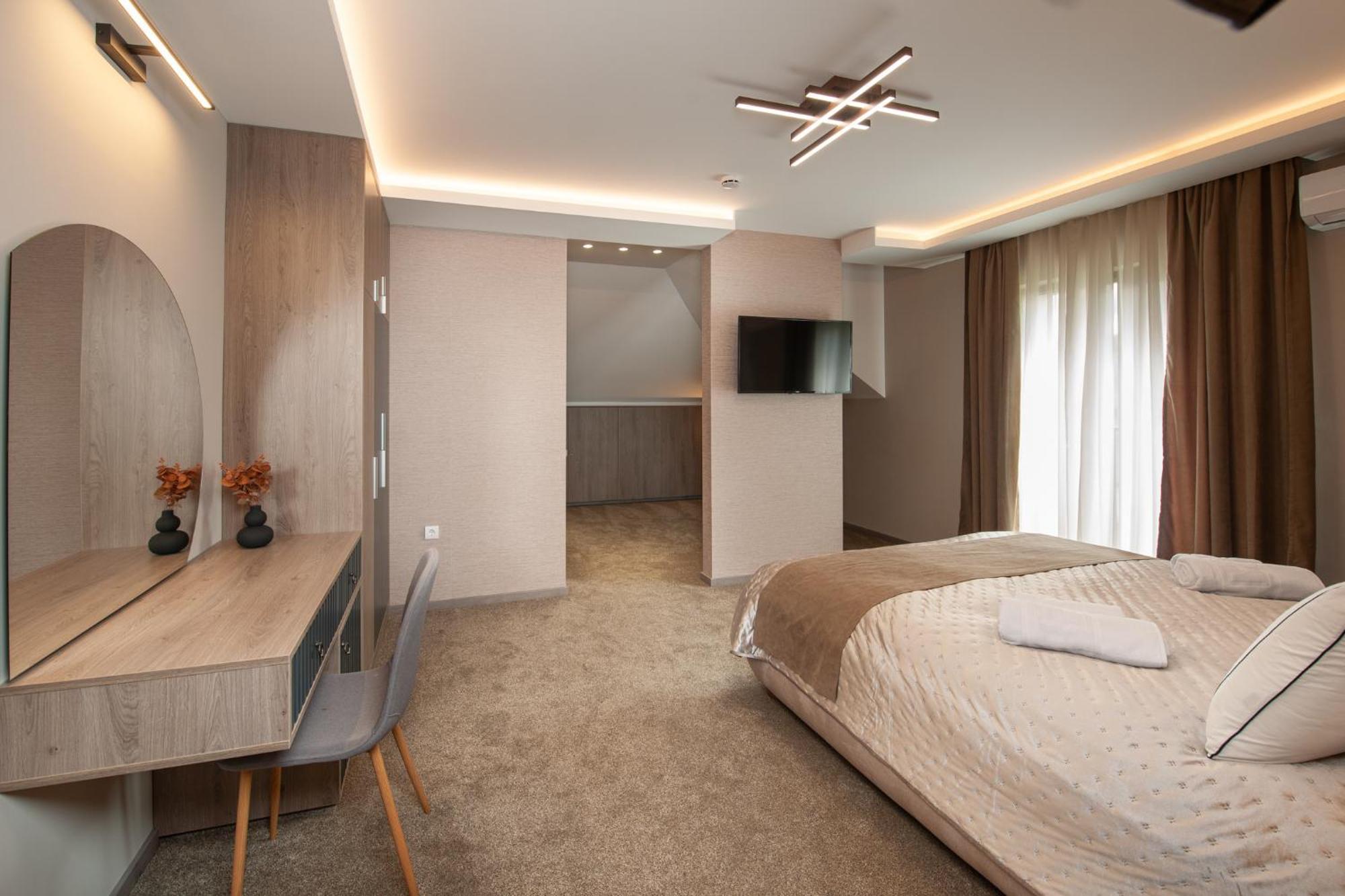 Hotel Kralj 크랄레보 객실 사진