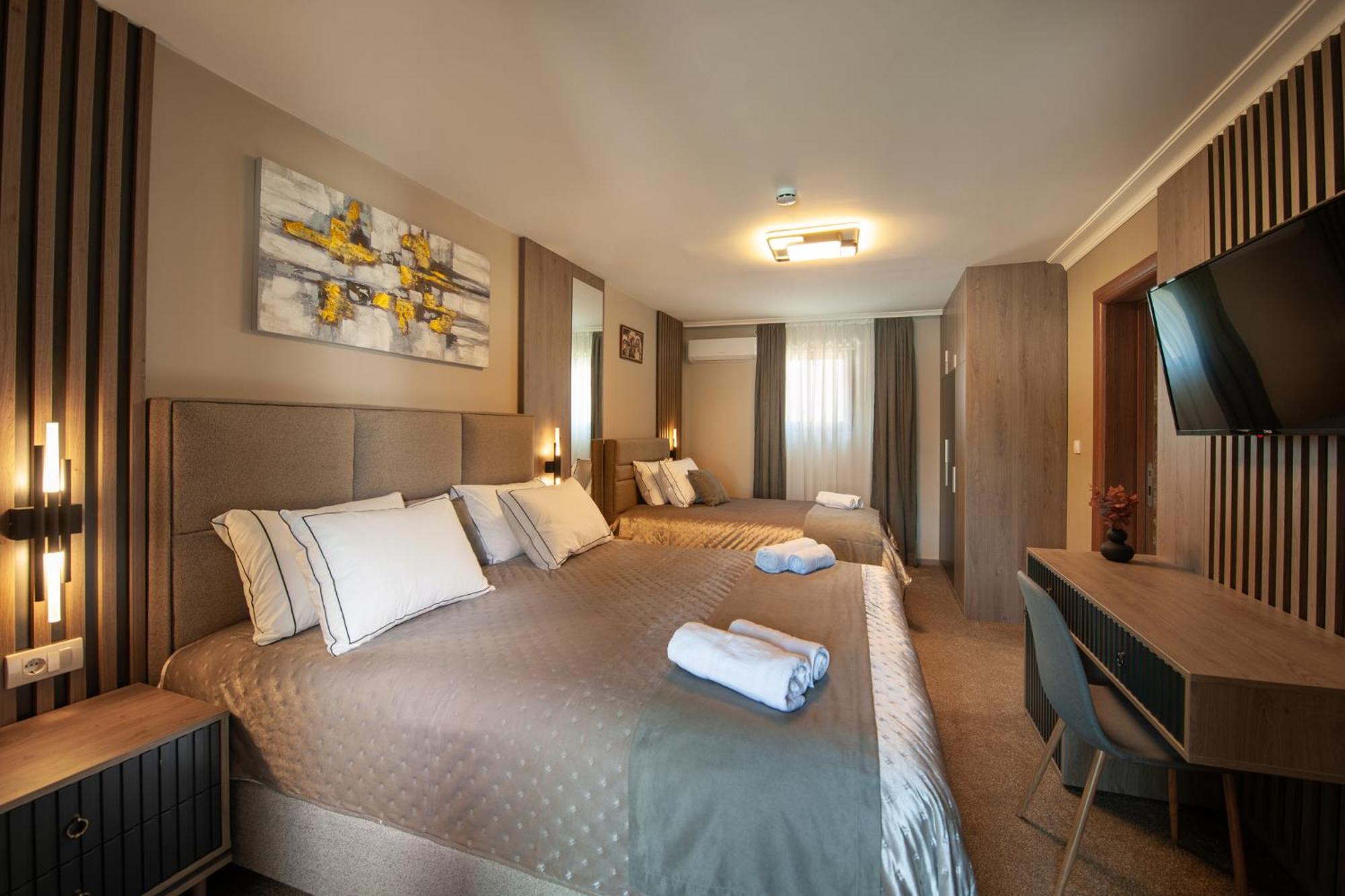 Hotel Kralj 크랄레보 외부 사진